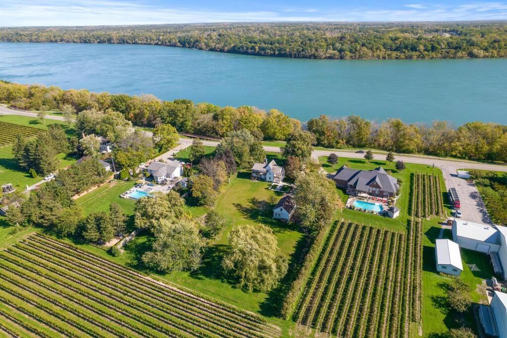 Waterfront Niagara-On-The-Lake Farmhouse On A Vineyard Villa Luaran gambar